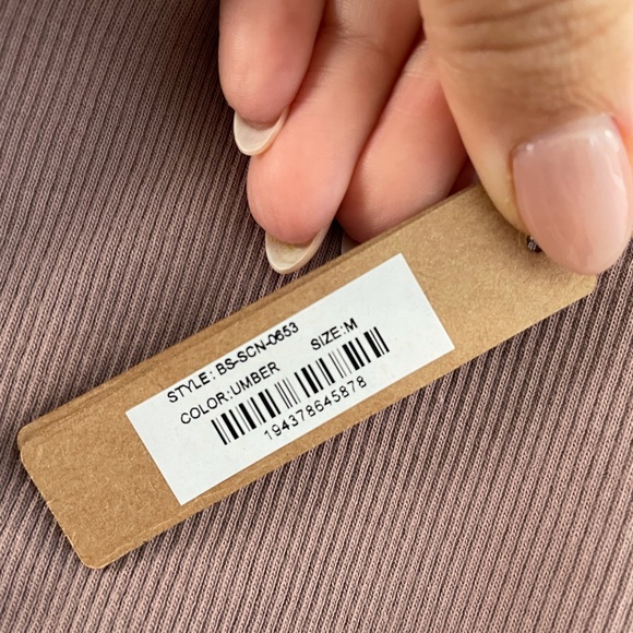 NWT SKIMS Cotton Ribbed Bodysuit - Picture 4 of 5